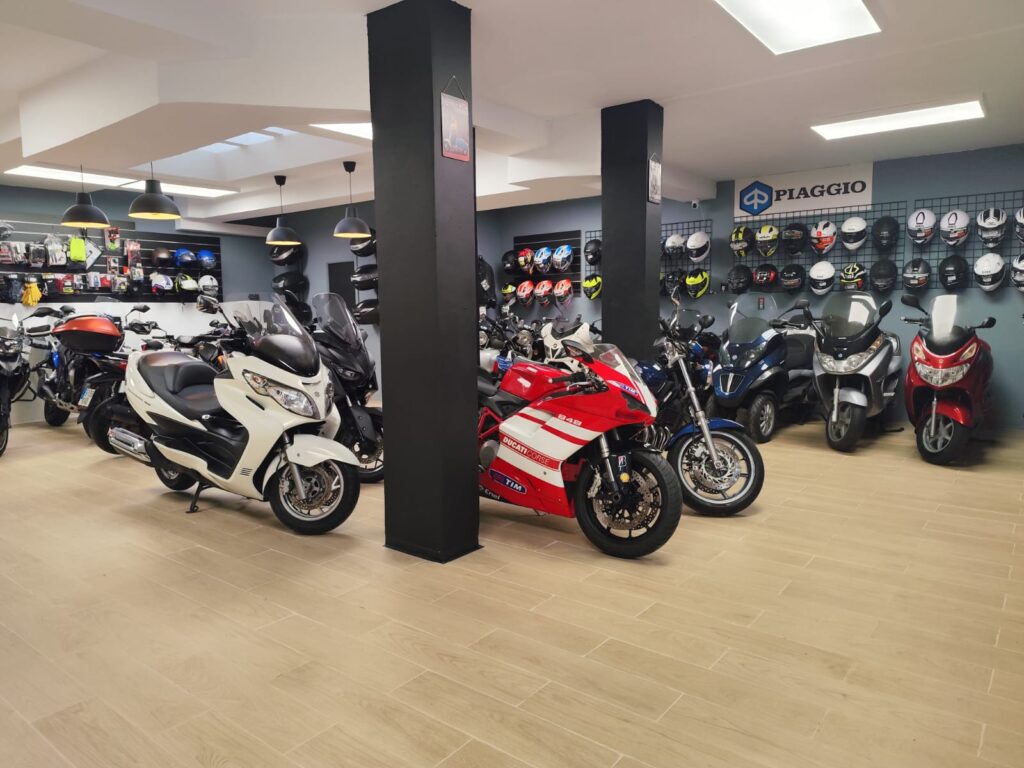 ¿Qué documentos necesitas para vender una moto?